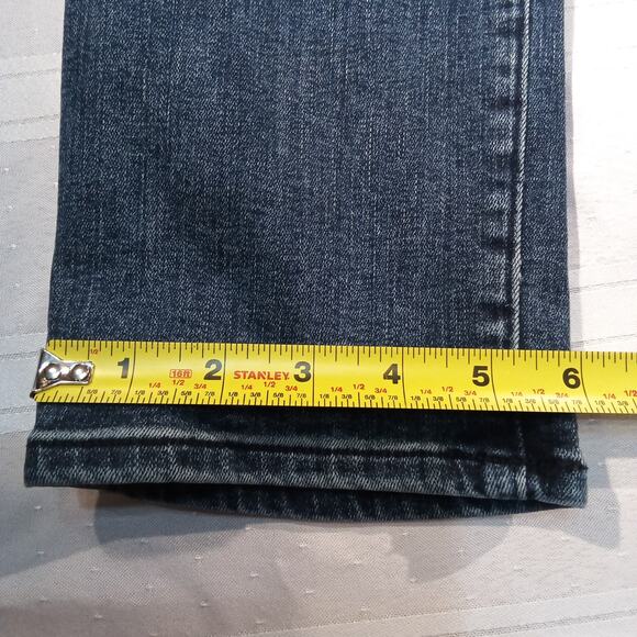 Express Women’s Slim Jeans 31x32 Medium Wash Stretch Denim Mid Rise Fit - Picture 2 of 9